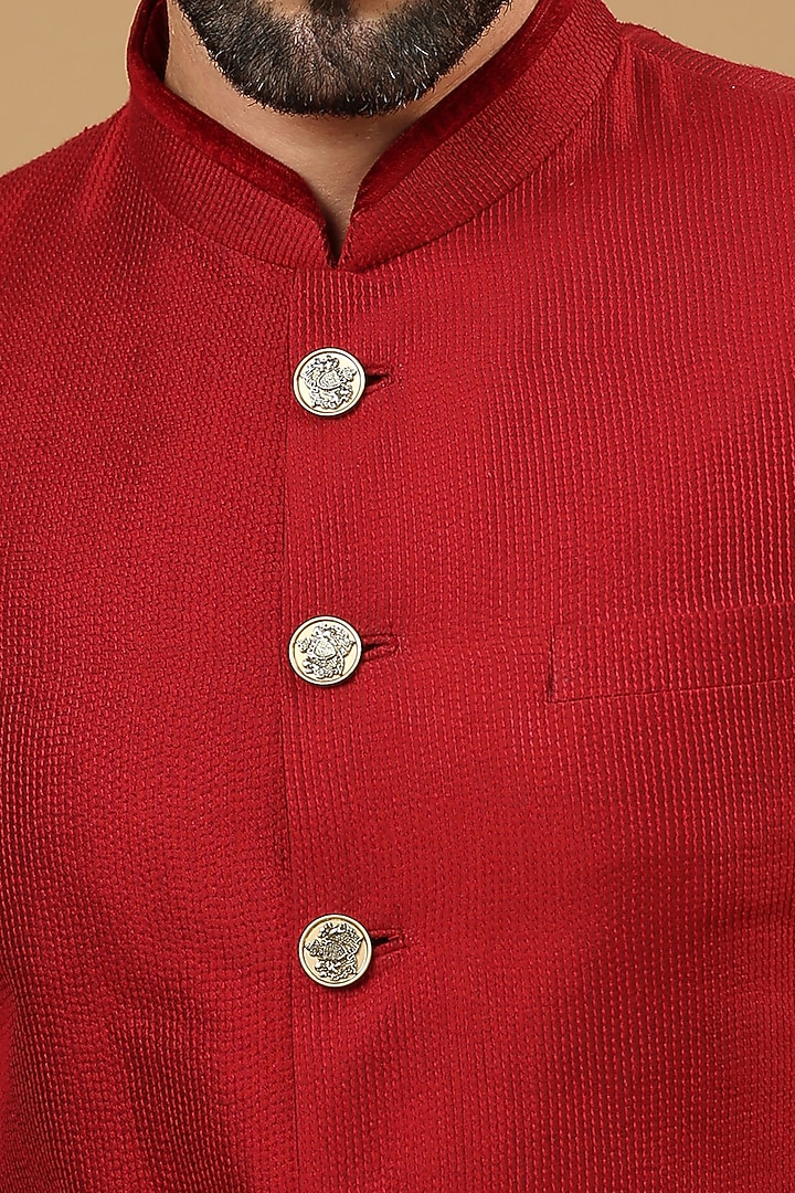 Red Pure Silk Thread Work Wedding Sherwani Set by DMODE at Pernia's Pop Up Shop