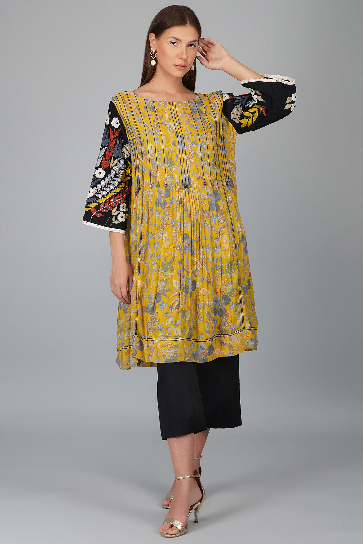 Lime Cotton Printed & Embroidered Pleated Tunic Set by Devyani Mehrotra at Pernia's Pop Up Shop