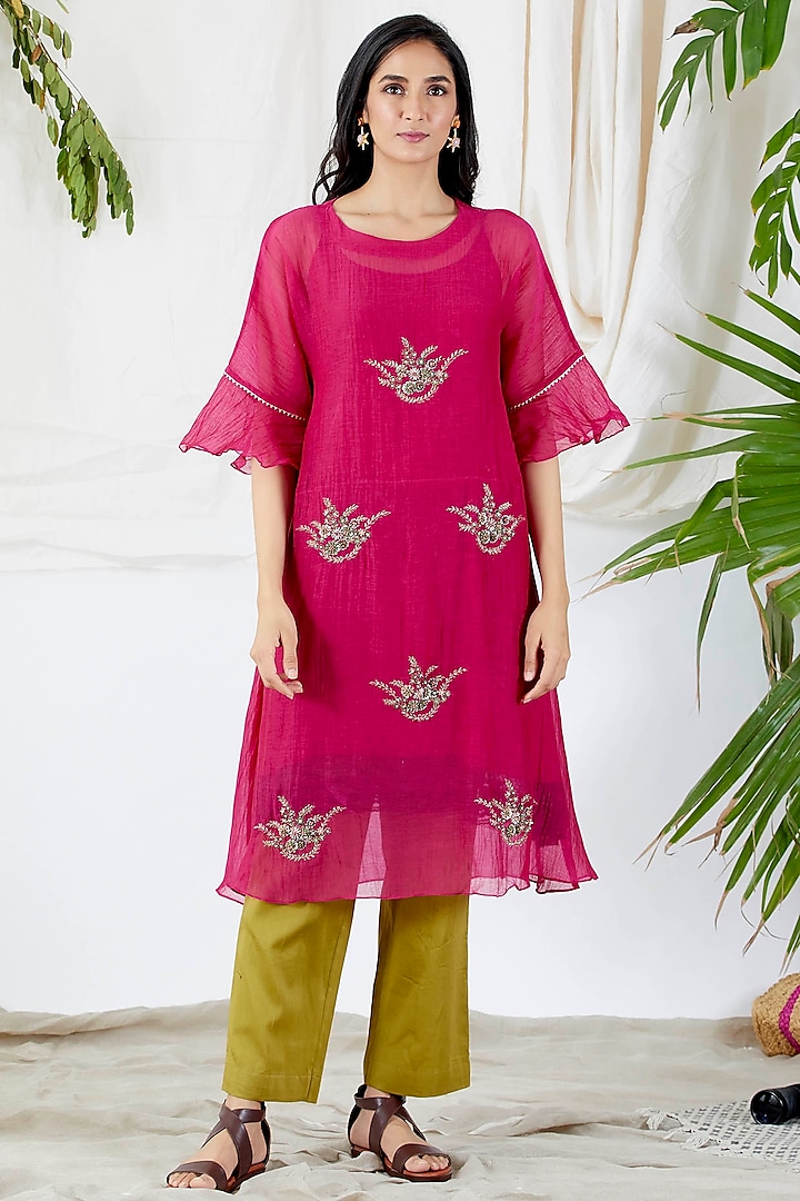 Fuchsia & Green Embroidered Tunic Set by Devyani Mehrotra