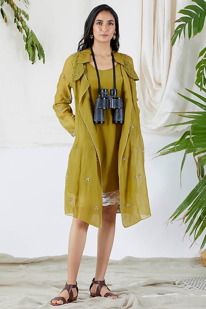 Mehendi Green Trench Coat With Dress by Devyani Mehrotra at Pernia's Pop Up Shop
