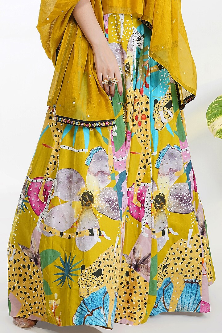 Yellow Printed Wedding Lehenga Set by Devyani Mehrotra at Pernia's Pop Up Shop
