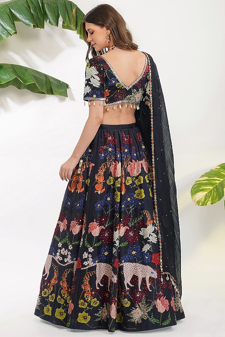 Black Printed Wedding Lehenga Set by Devyani Mehrotra at Pernia's Pop Up Shop