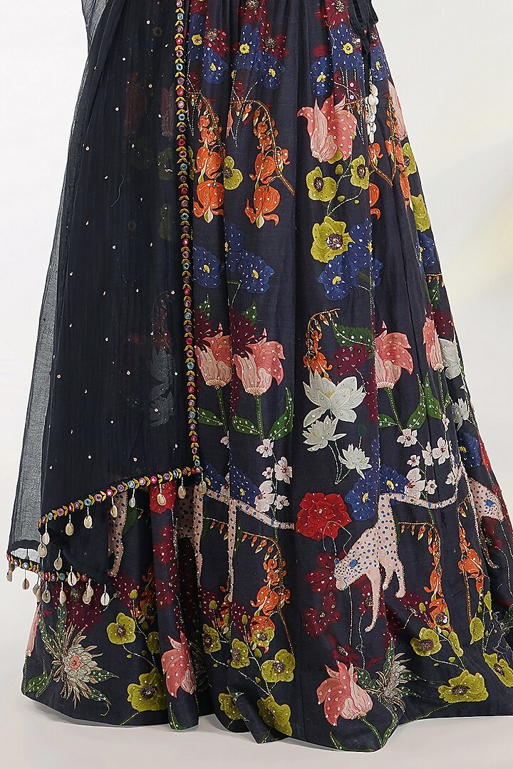 Black Printed Wedding Lehenga Set by Devyani Mehrotra at Pernia's Pop Up Shop