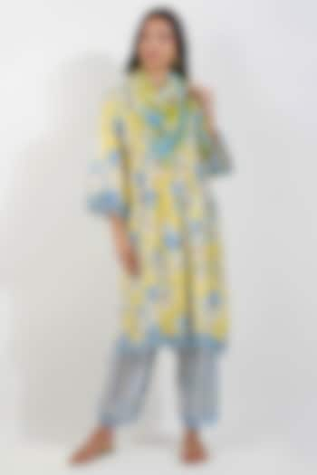 Yellow Viscose Muslin Digital Printed Tunic Set by Devyani Mehrotra at Pernia's Pop Up Shop