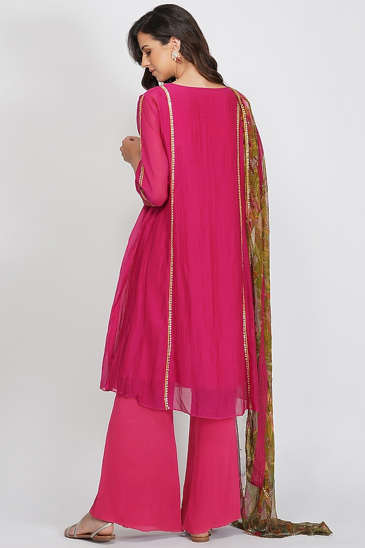 Fuchsia Printed A-line Kurta Set by Devyani Mehrotra at Pernia's Pop Up Shop