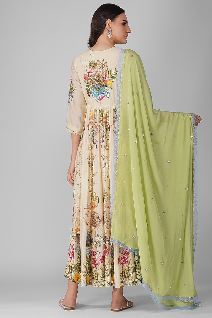 Beige Muslin & Chiffon Printed Bridal Anarkali Set by Devyani Mehrotra at Pernia's Pop Up Shop