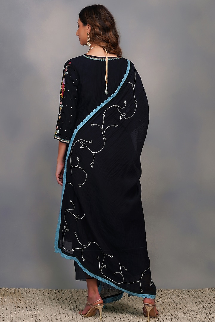 Black Sequins Embroidered Angrakha Kurta Set by Devyani Mehrotra at Pernia's Pop Up Shop