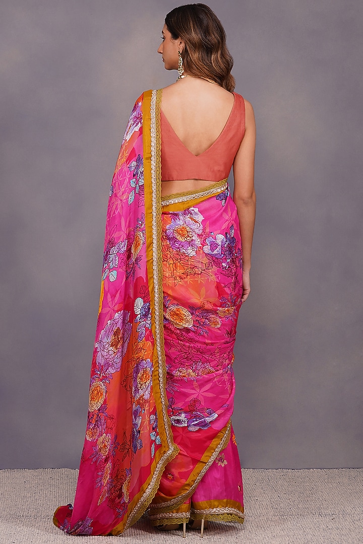 Fuchsia Gota Embroidered Party Wear Saree Set by Devyani Mehrotra at Pernia's Pop Up Shop