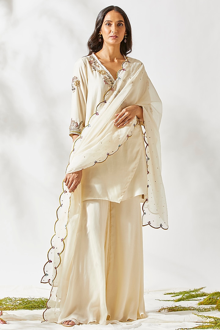White Chanderi & Viscose Cotton Silk Embroidered Gharara Set by Devyani Mehrotra