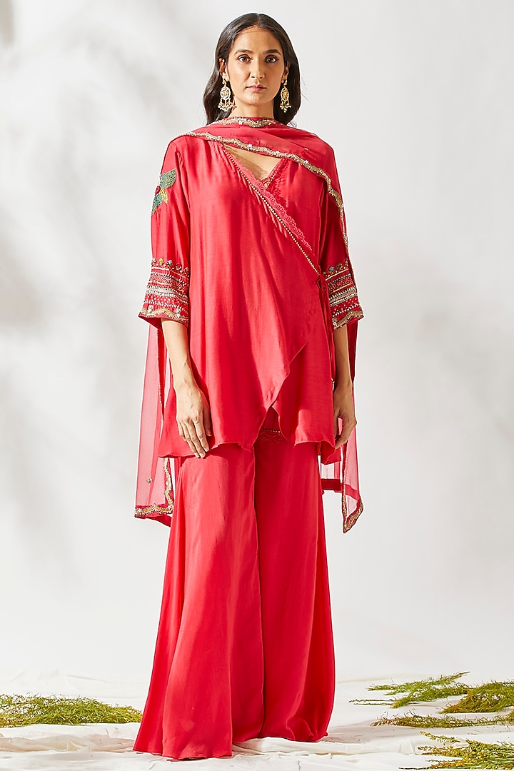 Red Embroidered Gharara Set by Devyani Mehrotra