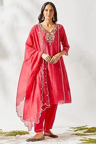 Red Sequins Embroidered Kurta Set by Devyani Mehrotra