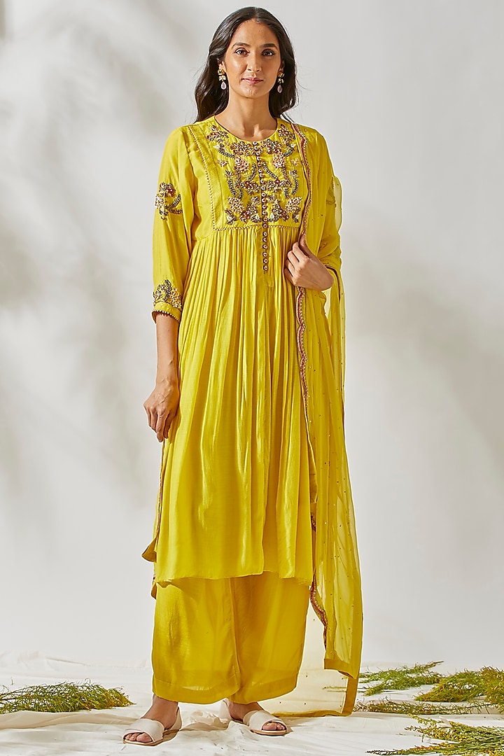 Yellow Embroidered Anarkali Set For Girls by Devyani Mehrotra - Kids