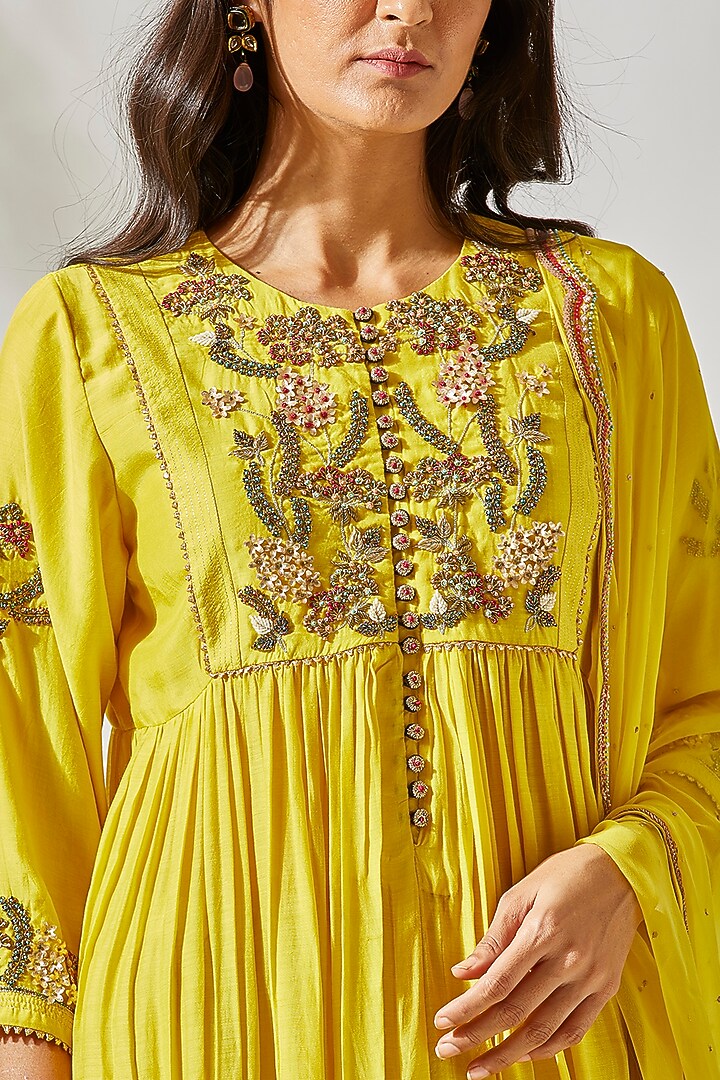 Yellow Embroidered Anarkali Set For Girls by Devyani Mehrotra - Kids at Pernia's Pop Up Shop
