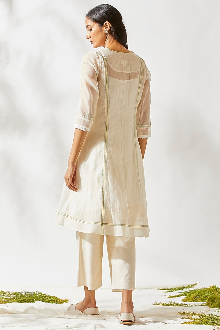 Ivory Embroidered Tunic Set For Girls by Devyani Mehrotra - Kids at Pernia's Pop Up Shop