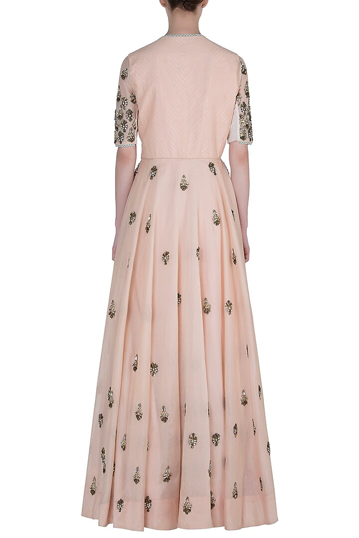 Peach salwar suit set available only at Pernia's Pop Up Shop.