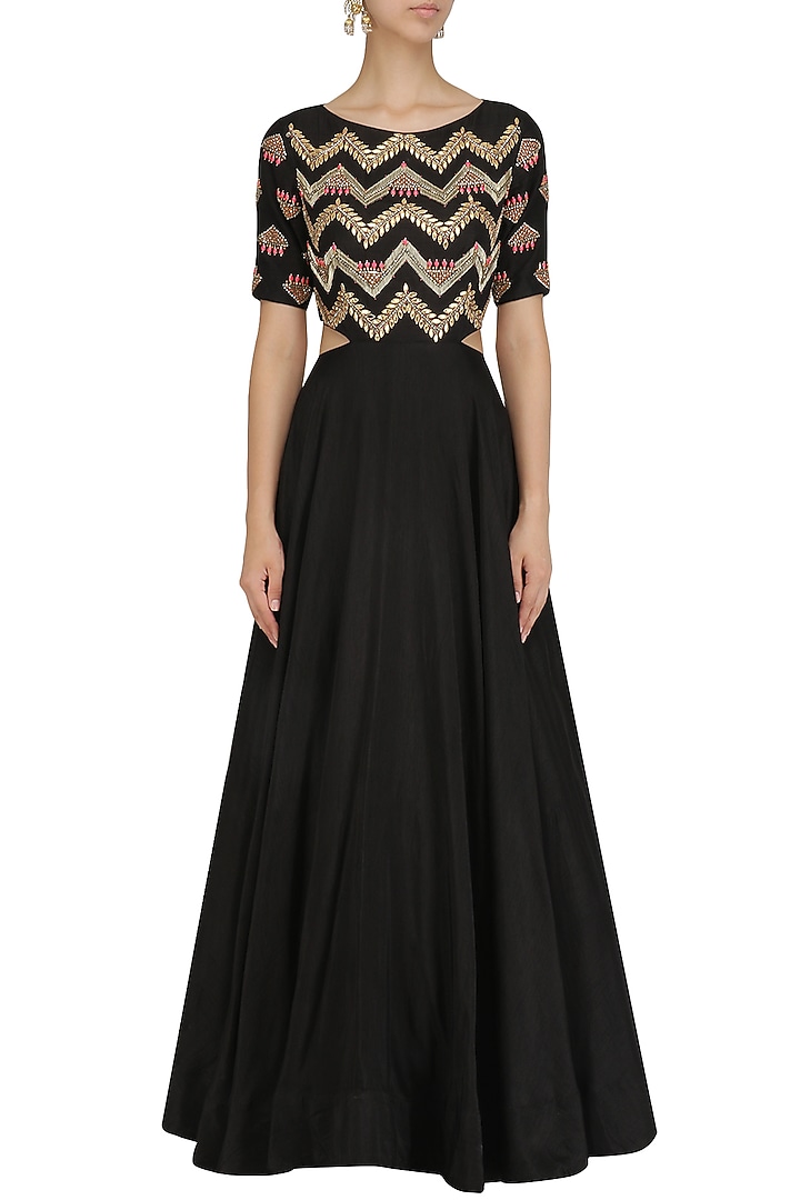 Black and gold embroidered side cutout gown available only at Pernia's Pop Up Shop.