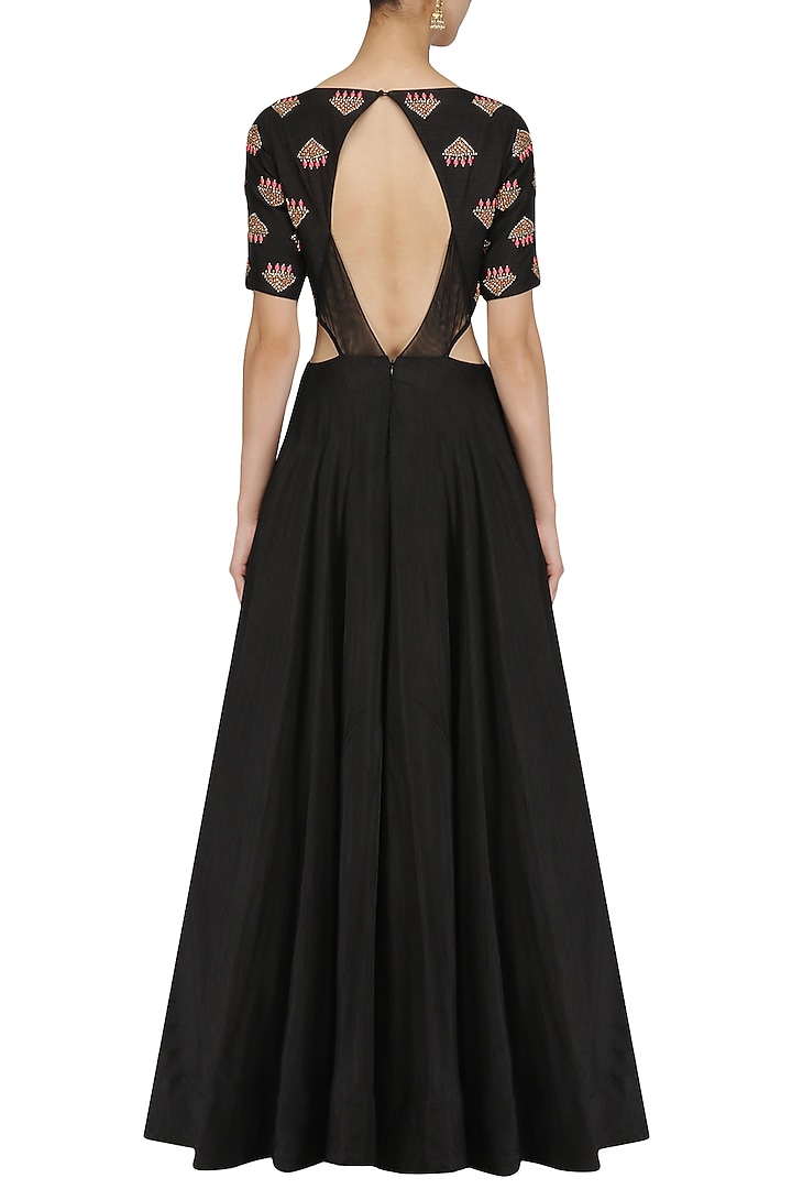 Black and gold embroidered side cutout gown available only at Pernia's Pop Up Shop.