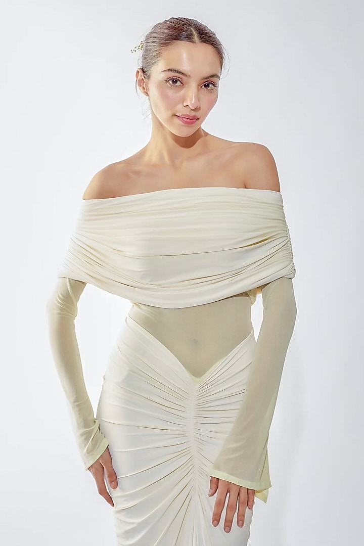 Off-White Malai Lycra & Net Engagement Gown by Deme by Gabriella at Pernia's Pop Up Shop