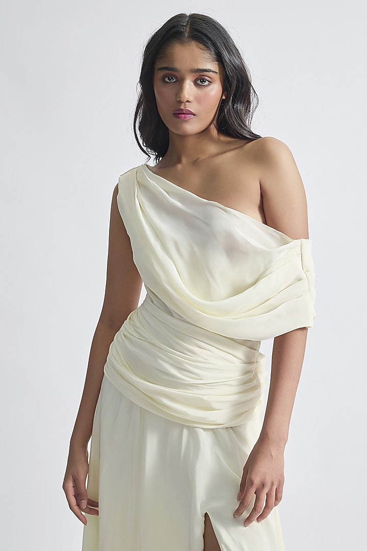 Off-White Crepe One-Shoulder Draped Engagement Gown by Deme by Gabriella at Pernia's Pop Up Shop