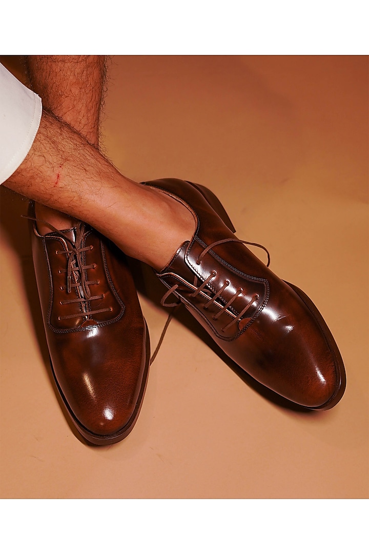 Brown Leather Shoes by Dmodot