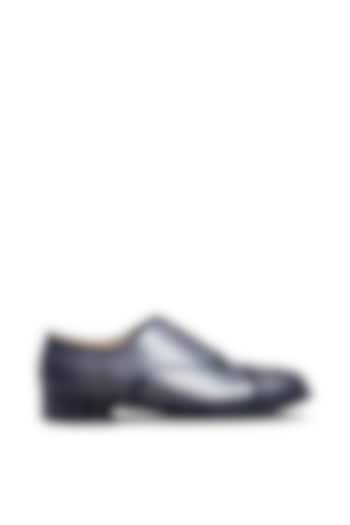 Grey Leather Cap-Toe Oxford Shoes by Dmodot