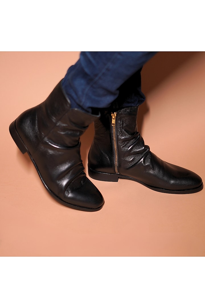 Black Leather Boots by Dmodot