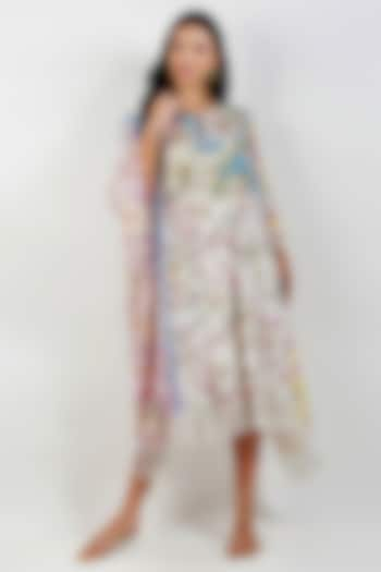 White Viscose Muslin Floral Printed & Embroidered Kaftan by Devyani Mehrotra at Pernia's Pop Up Shop