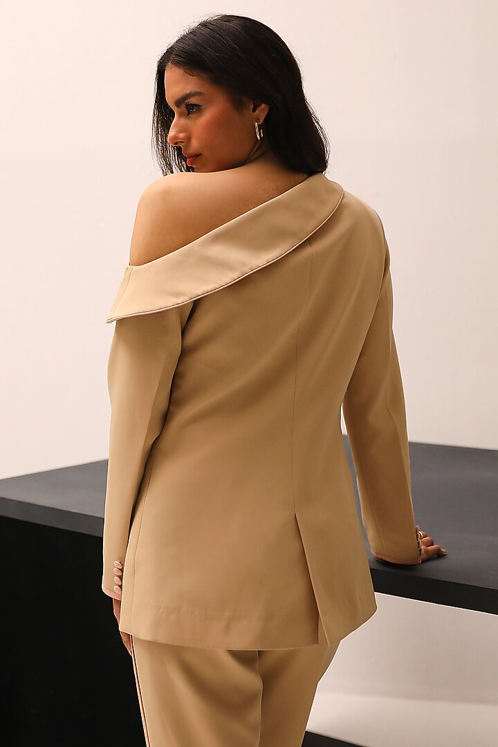 Beige Crepe Asymmetric Blazer Set by Label Deepika Nagpal at Pernia's Pop Up Shop