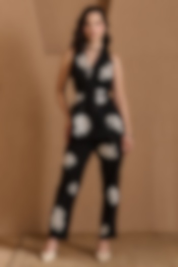 Black Cotton Linen Co-Ord Set by Label Deepika Nagpal at Pernia's Pop Up Shop