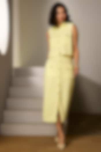 Butter Yellow Crepe Skirt Set by Label Deepika Nagpal at Pernia's Pop Up Shop