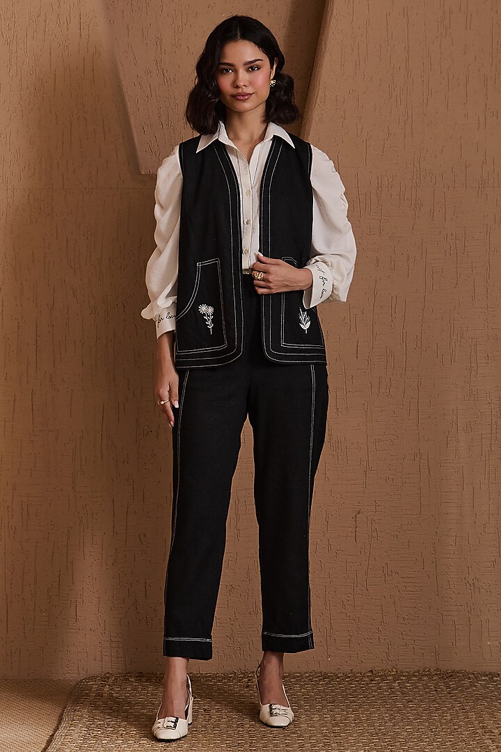 Black Cotton Linen & Butter Soft Linen Embroidered Jacket Set by Label Deepika Nagpal at Pernia's Pop Up Shop
