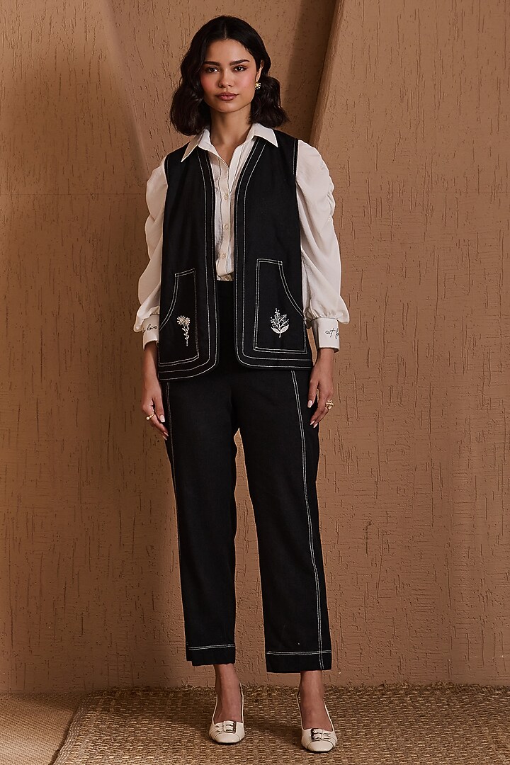 Black Cotton Linen & Butter Soft Linen Embroidered Jacket Set by Label Deepika Nagpal at Pernia's Pop Up Shop