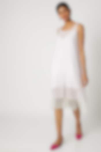 White Dress With Printed Stripes by Dilnaz Karbhary