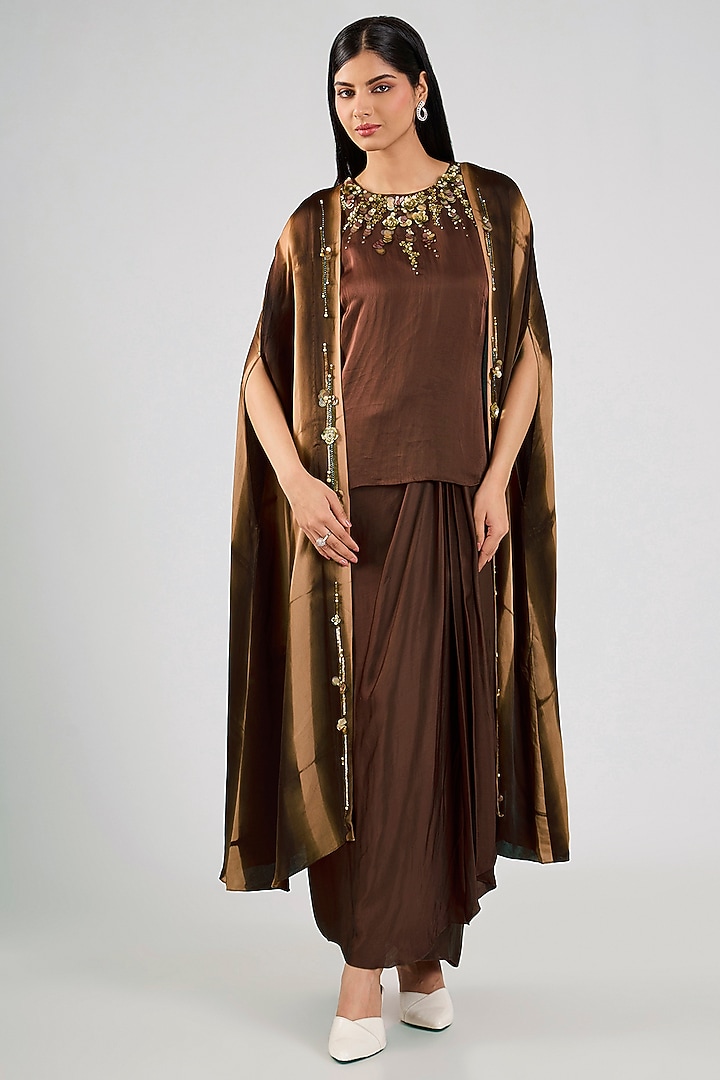 Brown Blended Satin Tie-Dye Cape Set by Dilnaz Karbhary at Pernia's Pop Up Shop