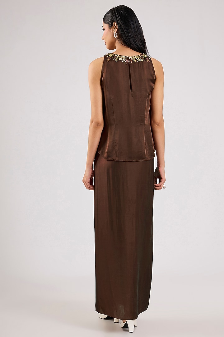 Brown Blended Satin Tie-Dye Cape Set by Dilnaz Karbhary at Pernia's Pop Up Shop
