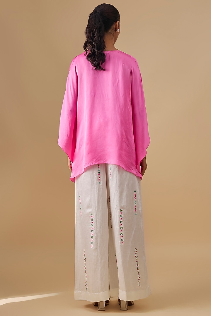 Pop Pink Blended Satin Kaftan by Dilnaz Karbhary at Pernia's Pop Up Shop