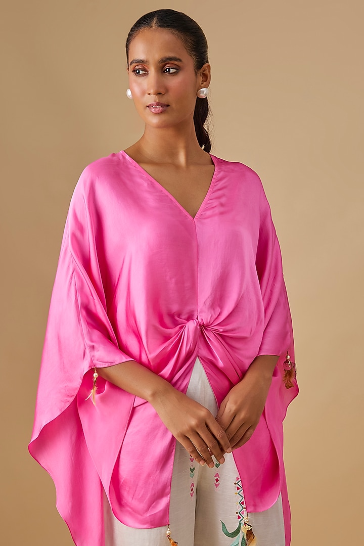 Pop Pink Blended Satin Kaftan by Dilnaz Karbhary at Pernia's Pop Up Shop