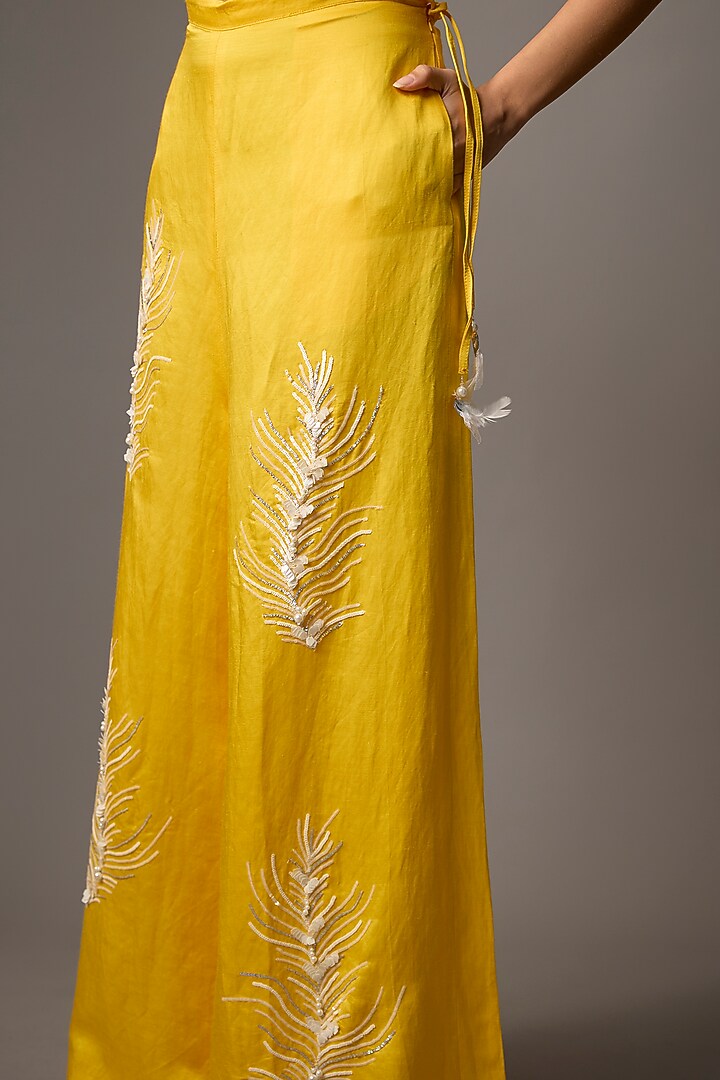 Mango Yellow Blended Linen Trousers by Dilnaz Karbhary at Pernia's Pop Up Shop