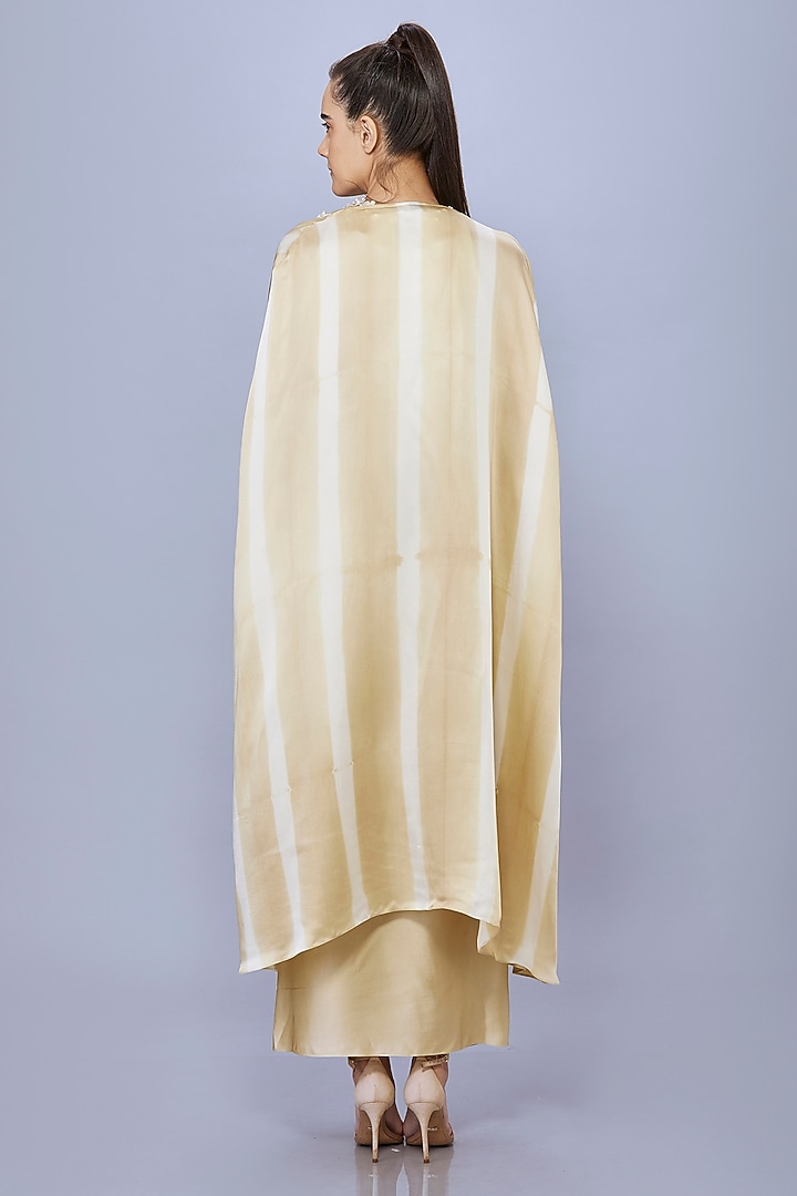 Gold Blended Satin Tie-Dyed Cape Set by Dilnaz Karbhary at Pernia's Pop Up Shop