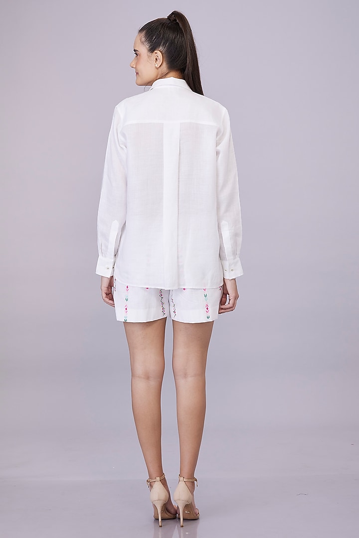 White Linen Blend Floral Embroidered Shirt by Dilnaz Karbhary at Pernia's Pop Up Shop