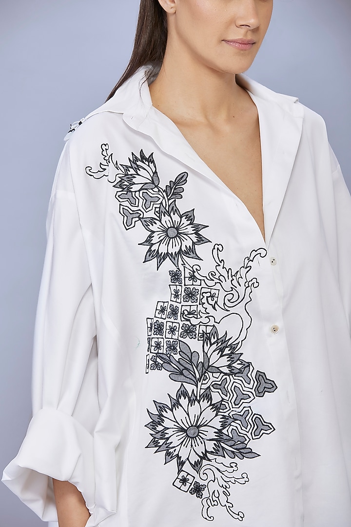 White Cotton Thread Embroidered Shirt by Dilnaz Karbhary at Pernia's Pop Up Shop