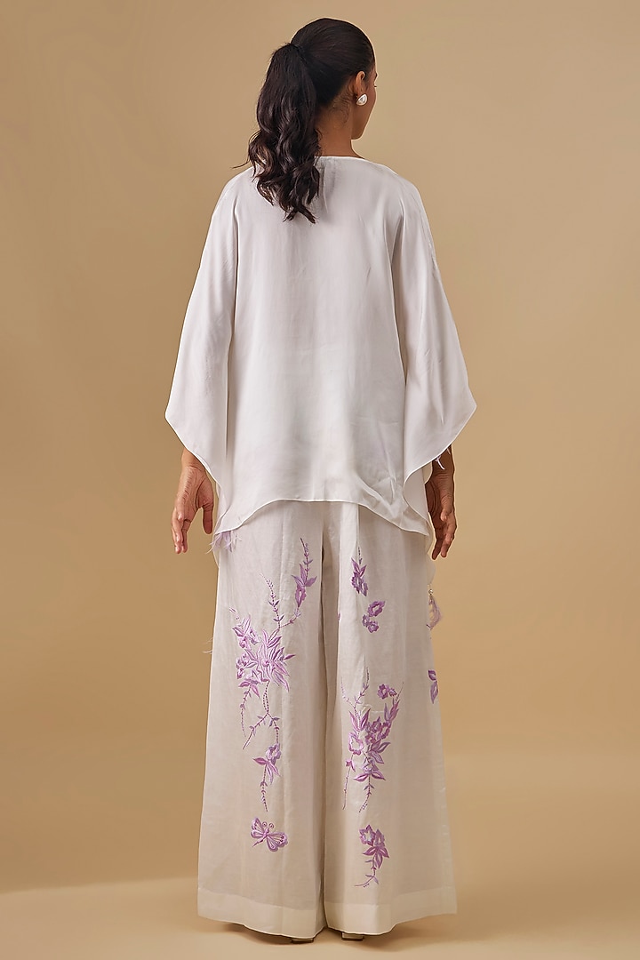 Ivory Blended Satin Kaftan by Dilnaz Karbhary at Pernia's Pop Up Shop