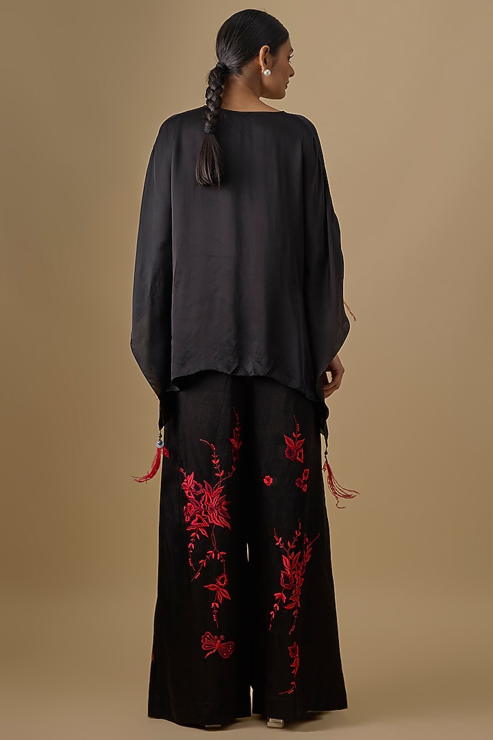 Black Blended Satin Kaftan by Dilnaz Karbhary at Pernia's Pop Up Shop
