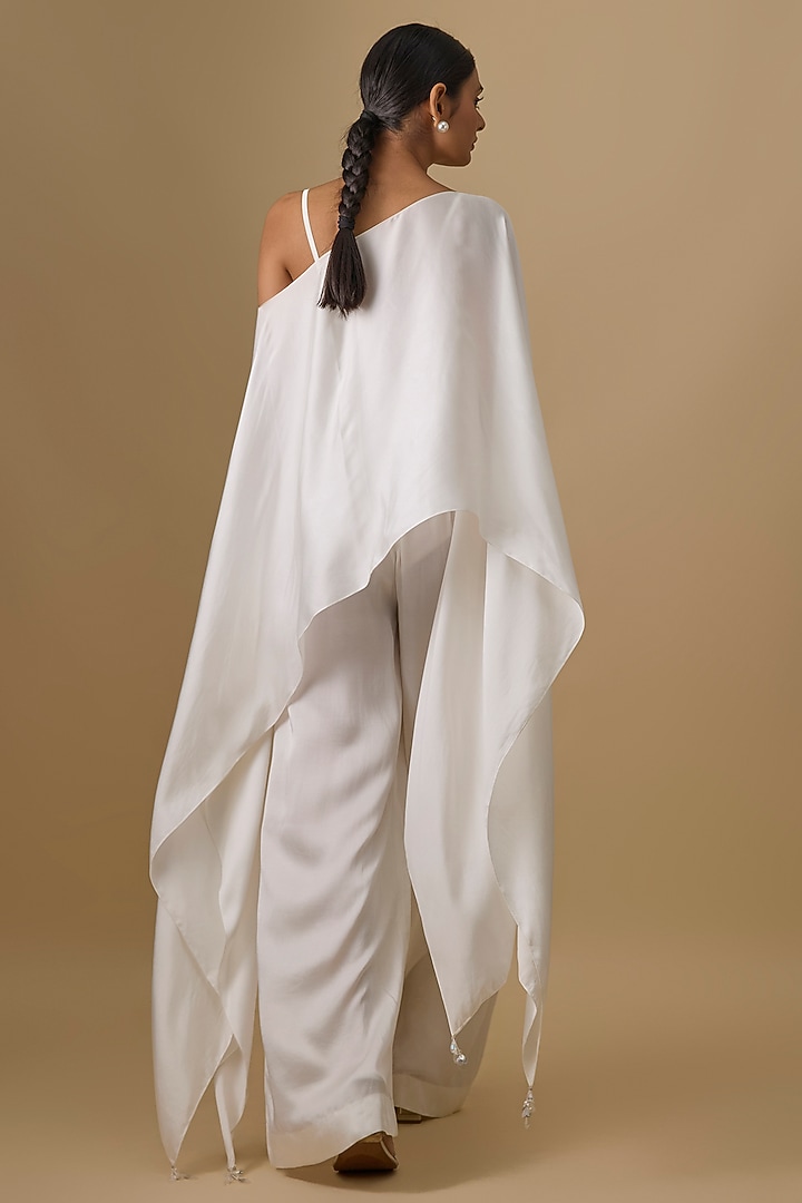 White Blended Satin Kaftan With Jumpsuit by Dilnaz Karbhary at Pernia's Pop Up Shop