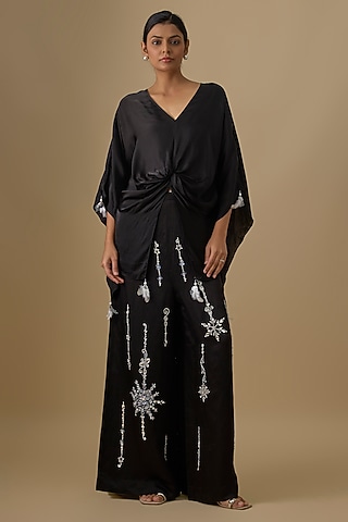 Black Blended Linen Trousers by Dilnaz Karbhary