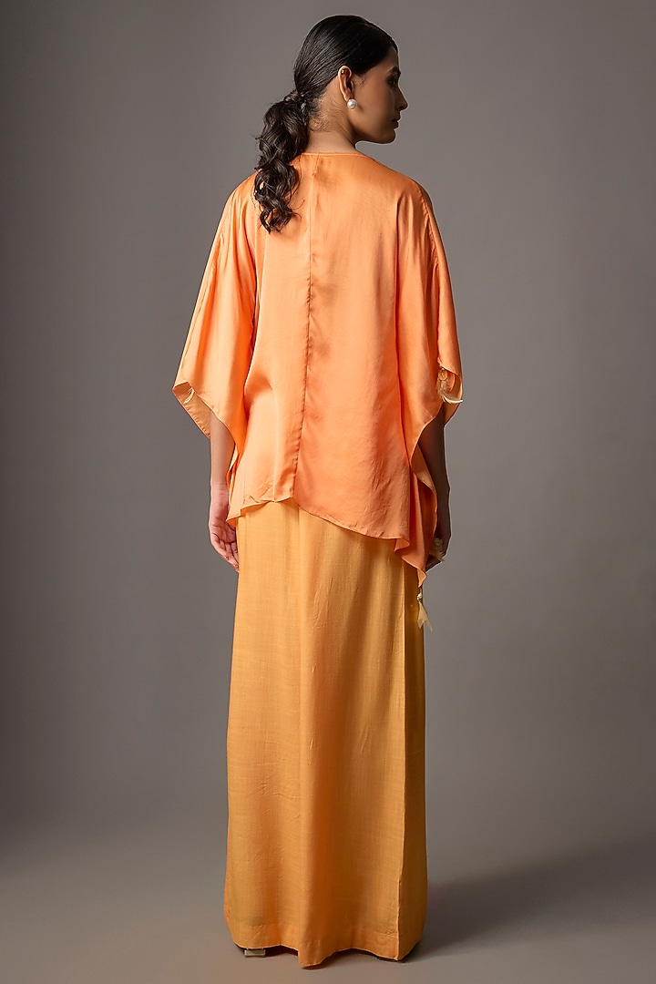 Sunset Orange Blended Satin Kaftan by Dilnaz Karbhary at Pernia's Pop Up Shop
