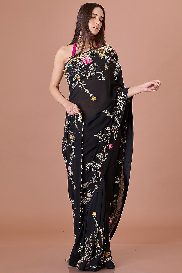 Black Georgette Thread Work Bridal Saree Set by Dilnaz Karbhary at Pernia's Pop Up Shop