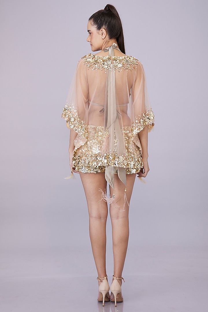 Peach Net Sequins Embroidered Kaftan by Dilnaz Karbhary at Pernia's Pop Up Shop
