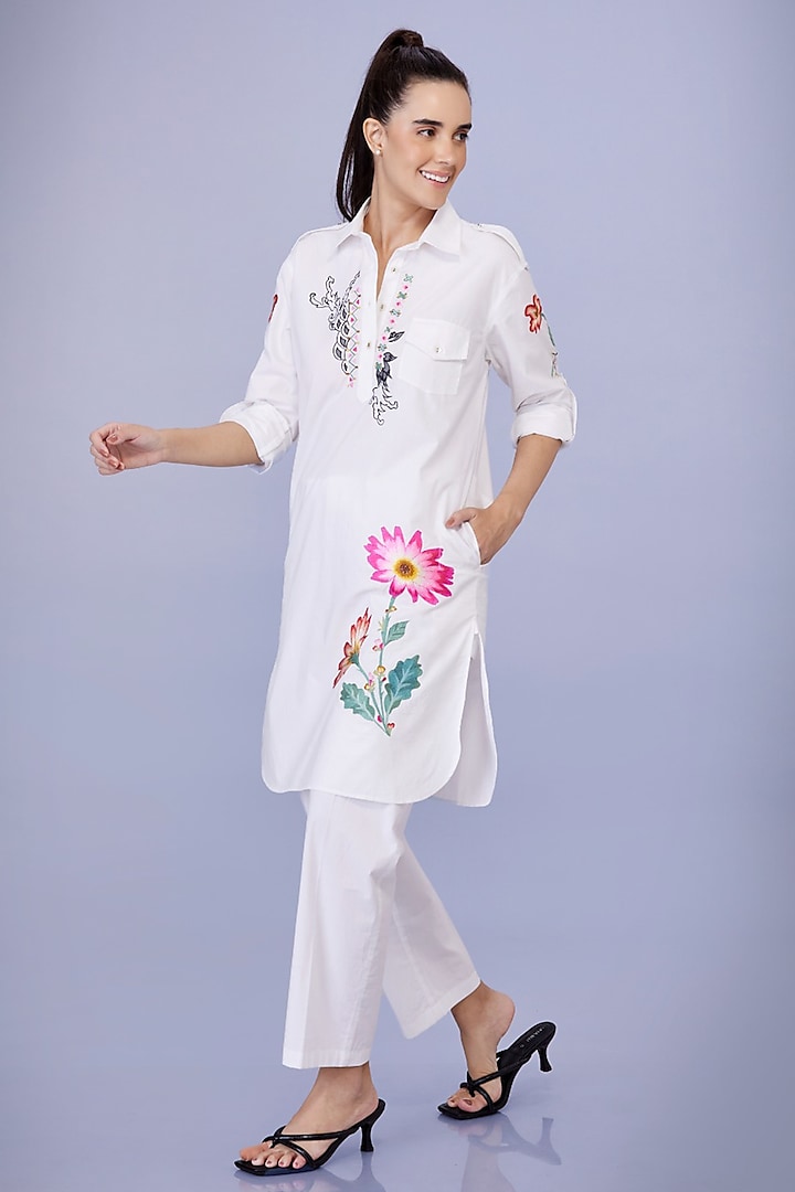 White Cotton Floral Embroidered Pathani Tunic Set by Dilnaz Karbhary at Pernia's Pop Up Shop