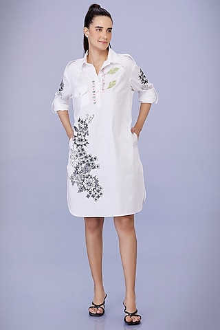 White Cotton Cutwork Embroidered Pathani Tunic by Dilnaz Karbhary